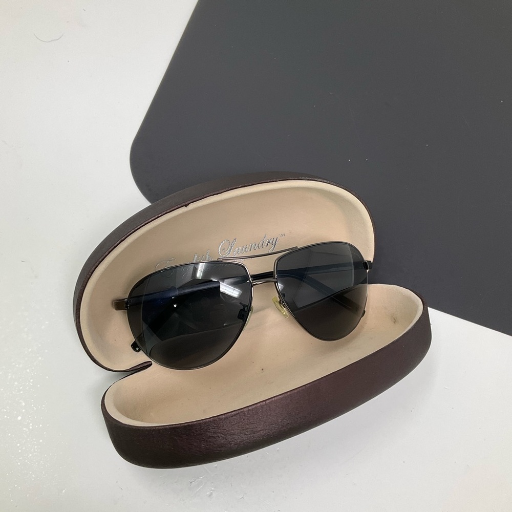 english laundry aviator sunglasses - Picture 12 of 12